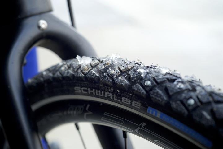 Produktbild Schwalbe Marathon Winter Plus (28 x 2.00, 50-622)