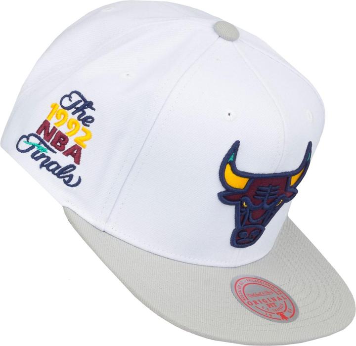 Actual product image Mitchell & Ness Snapback Cap - CORE VII Chicago Bulls white (One size)