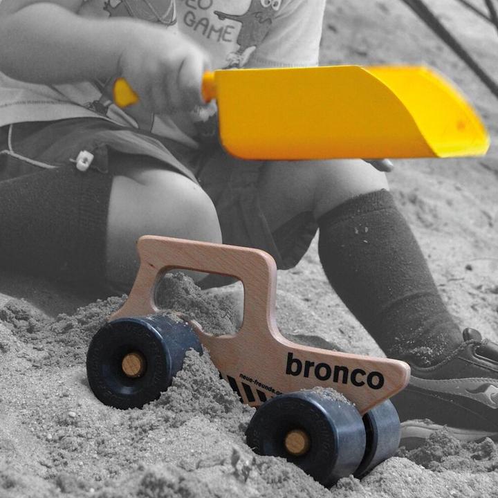 Image du produit Neue Freunde Bronco - Camion pelle en bois avec pelle amovible pour enfants