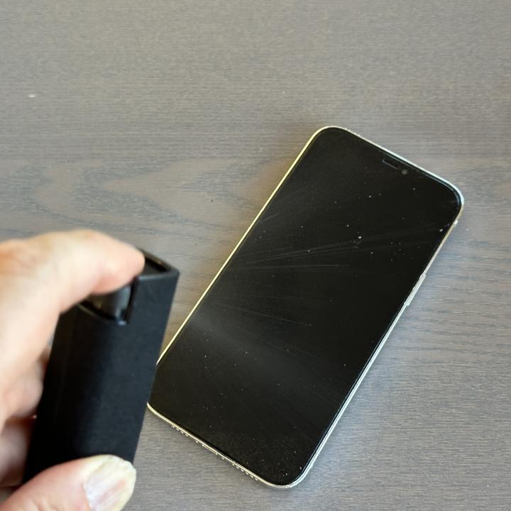 Image du produit PhoneLook Spray nettoyeur pour écrans de smartphone 2 en 1 avec microfibre intégrée (1 pièce(s), Apple iPhone 7)