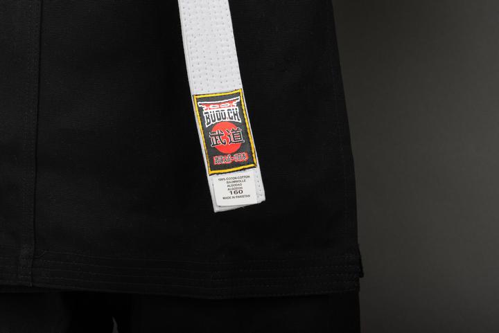 Produktbild Budo.ch Karate Gi Bushido (XL)
