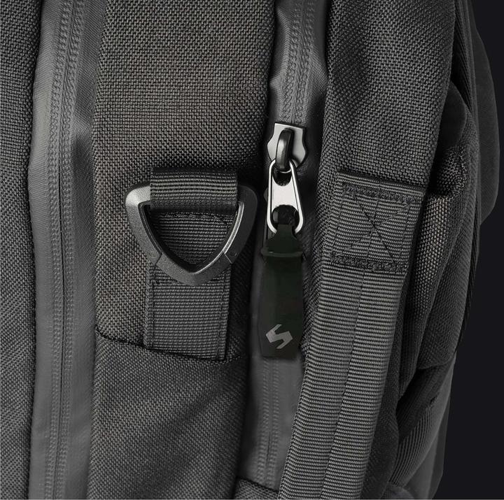 Actual product image Stoirm Messenger Bag - Ranger Green (25 l)