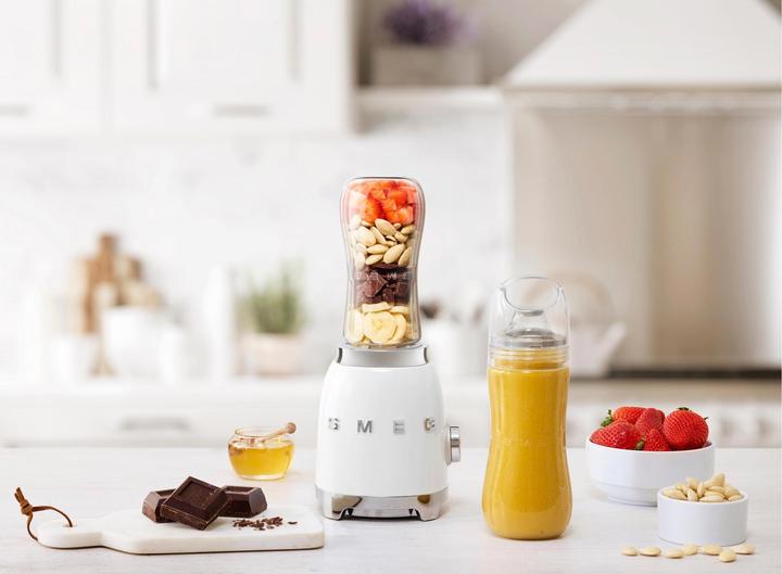 Actual product image Smeg PBF01WHEU (300 W)
