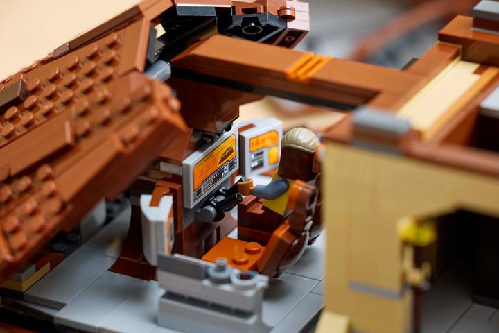 Actual product image LEGO Jabba's sailing barge (75397, LEGO Rare Sets, LEGO Star Wars)