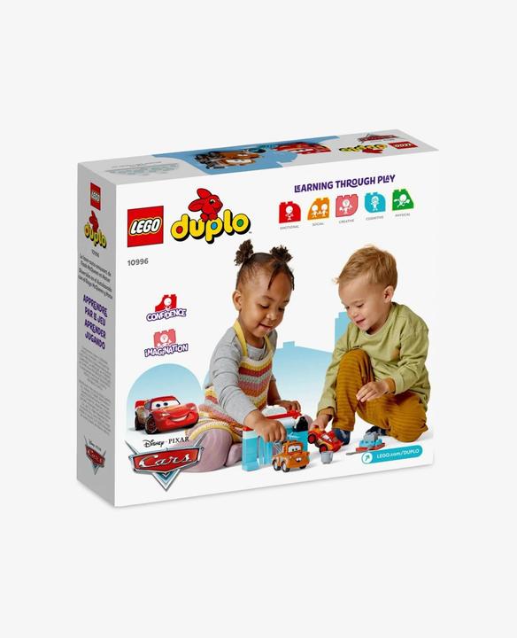Produktbild LEGO Lightning McQueen und Mater in der Waschanlage (10996)