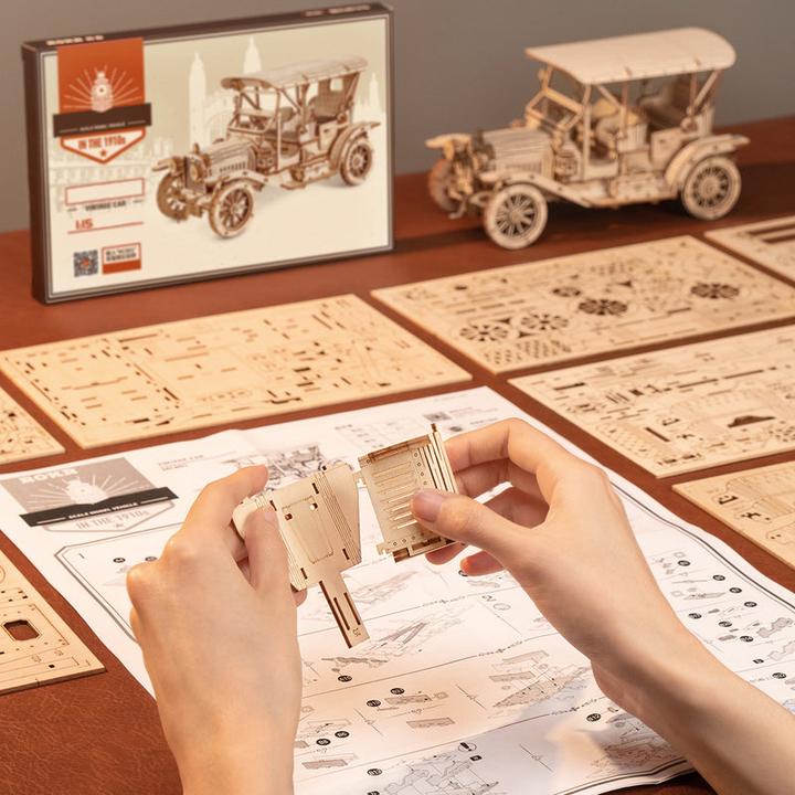 Actual product image Rokr MC801 - Vintage car