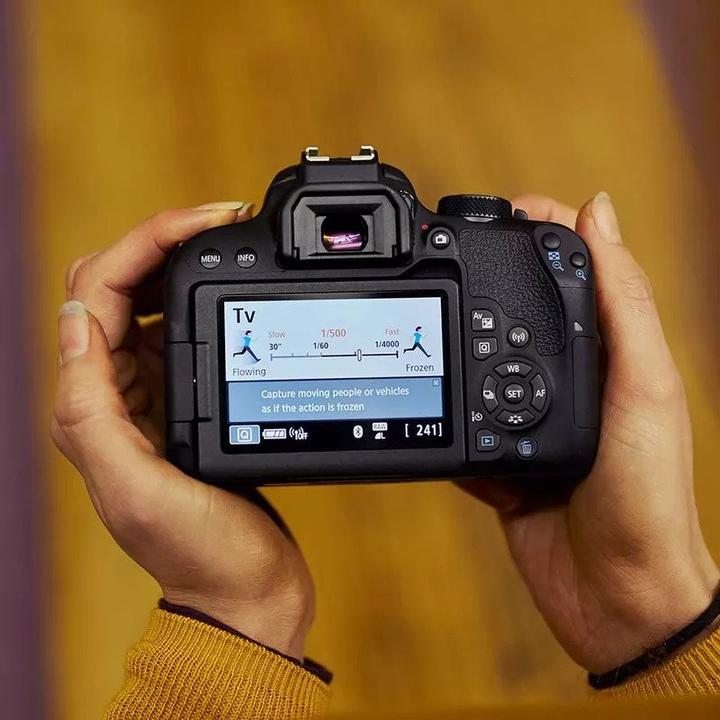 Image du produit Canon Organe EOS 800D (24.20 Mpx, APS-C / DX)