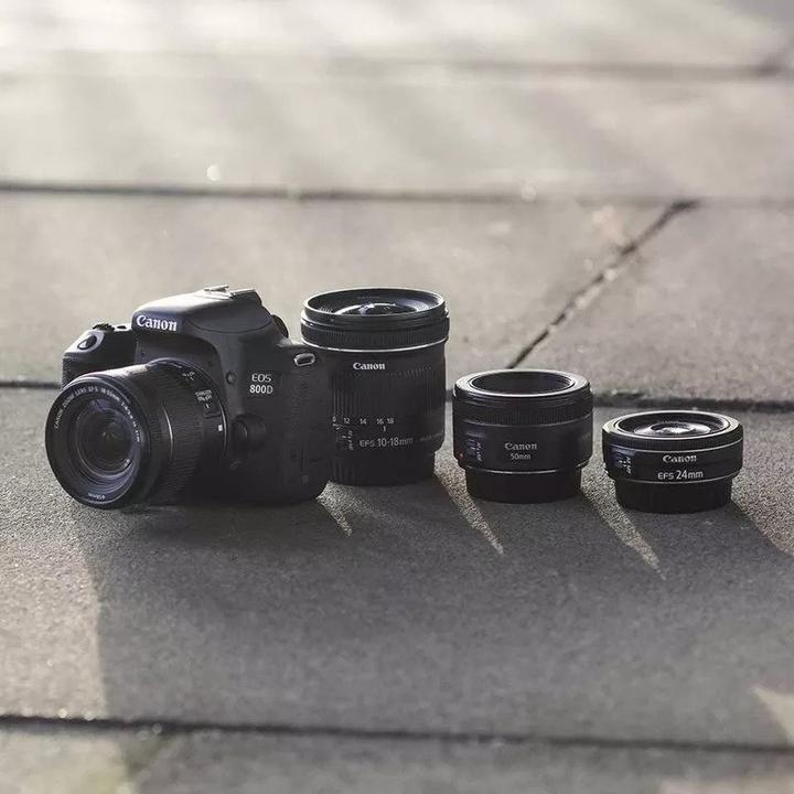 Image du produit Canon Organe EOS 800D (24.20 Mpx, APS-C / DX)