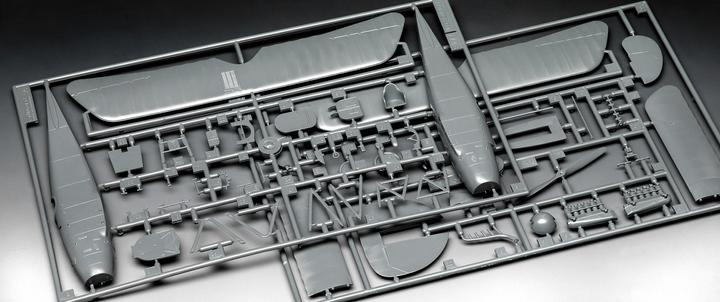 Actual product image Revell Albatross DIII