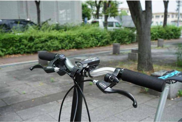 Produktbild CatEye Ampp 100 Avant (149 lm)