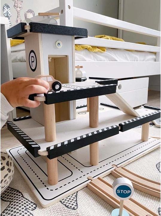 Actual product image Jabadabado Parking garage