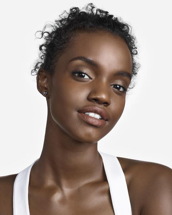 Actual product image Clinique Even Better Make Up Sun Protection Factor 15 Sienna (WN 124)