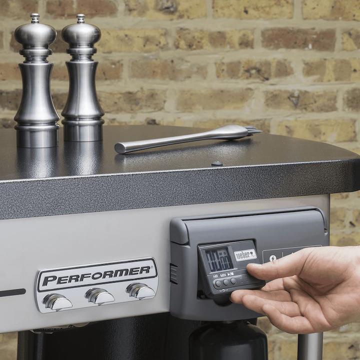 Actual product image Weber Performer Deluxe Black Charcoal Barbecue