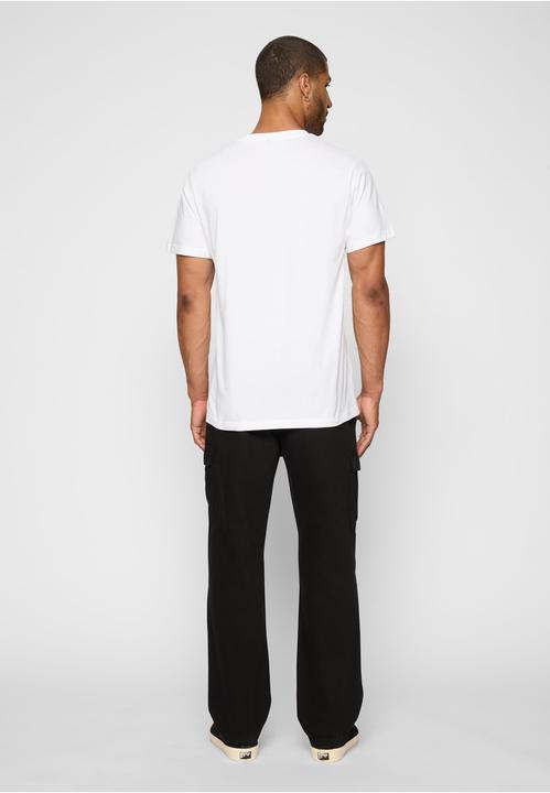 Actual product image Mister Tee Tres Bien Tee - 18857 (XL)