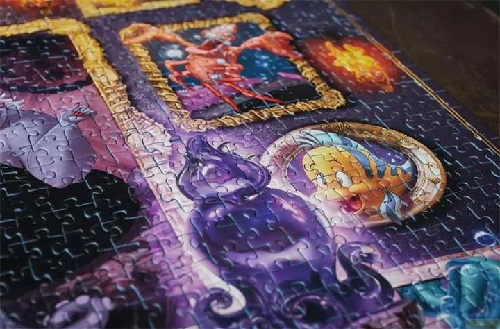 Actual product image Ravensburger Jigsaw Puzzle 1000 pieces 12000039 - Disney Villainous Ursula - The popular characters from (1000 pieces)