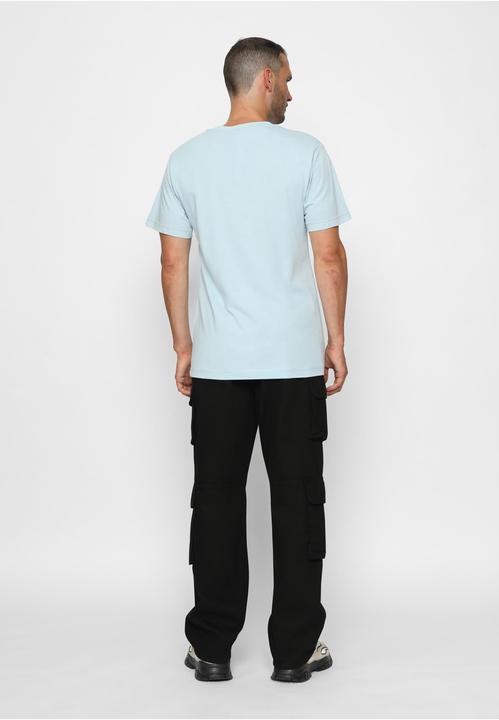Actual product image Mister Tee Weekend Wolf Tee - 12296 (M)