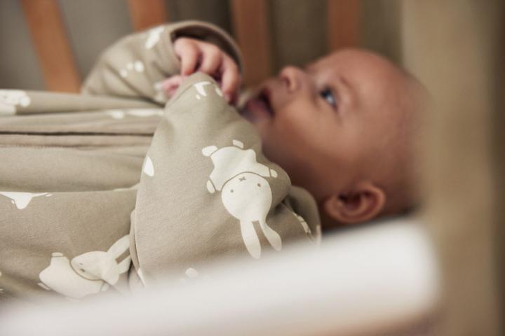 Produktbild Jollein Baby Schlafsack mit Abnehmbaren Ärmel 90cm Miffy Snuffy - Olive Green (90 cm, 3.5 TOG, Winter)