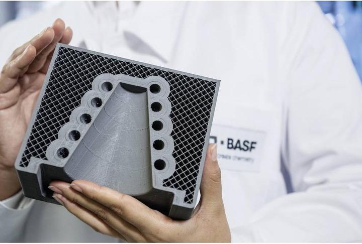 Actual product image Basf Ultrafuse 316L 1.75 mm 3,000 g (Metal, 1.75 mm, 3000 g, Grey)