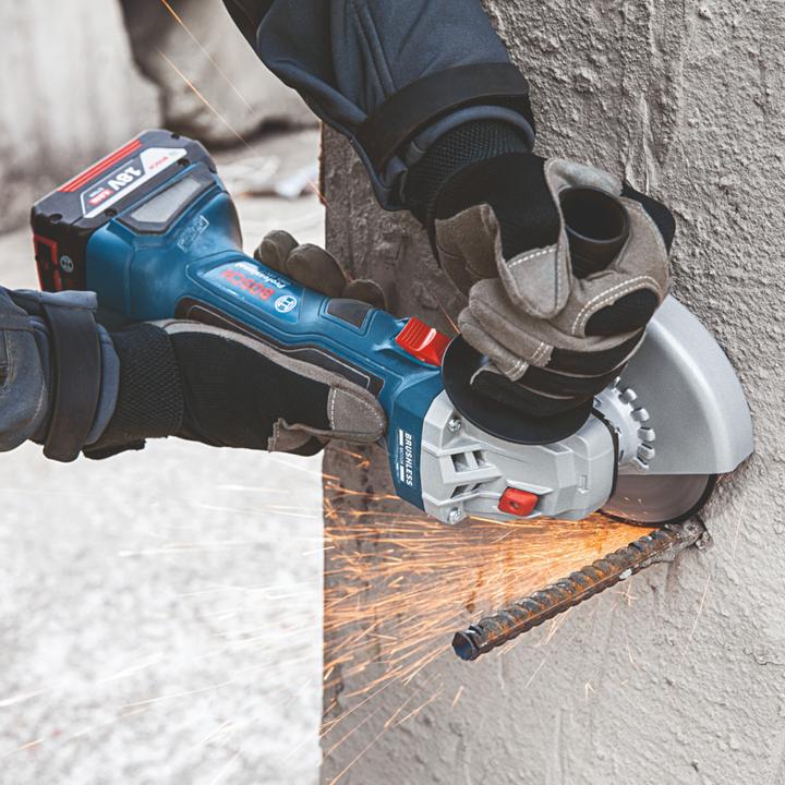 Produktbild Bosch Professional Bosch GWS 18V-7 Professional Akku Winkelschleifer 18 V 115 mm Brushless + 1x ProCORE Akku 4,0 Ah - (115 mm)