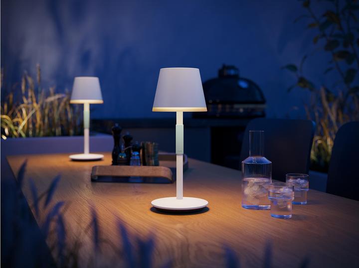 Produktbild Philips Hue Go (370 lm)