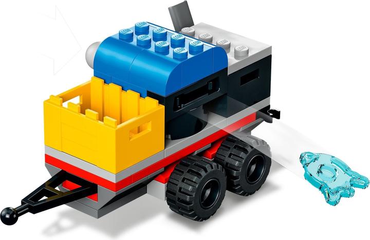 Produktbild LEGO Feuerwehreinsatz mit Löschtruppe (60321, LEGO City)