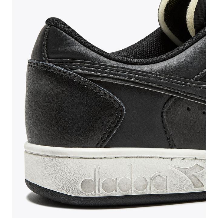 Produktbild Diadora Magic Icona Low (46)
