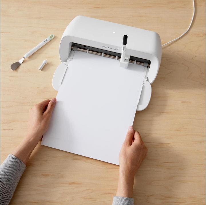 Actual product image Cricut Vinyl film Joy Xtra Smart perm. 24 x 33 cm, 3 pieces, white