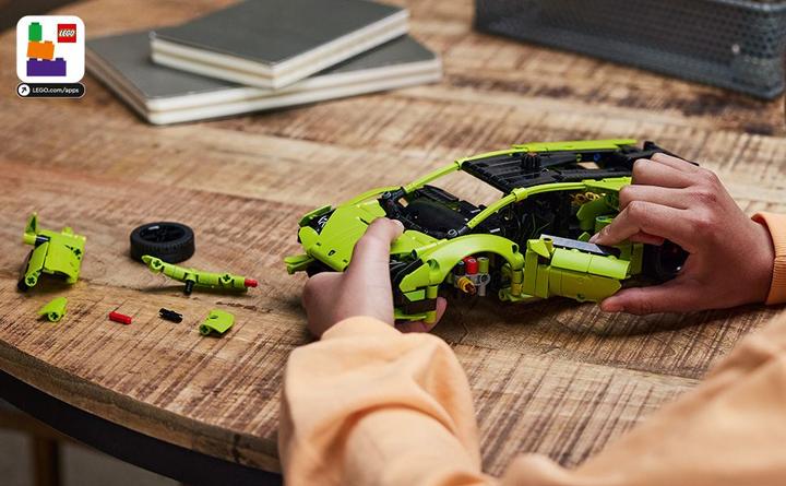 Produktbild LEGO Lamborghini Huracán Tecnica (42161, LEGO Technic)