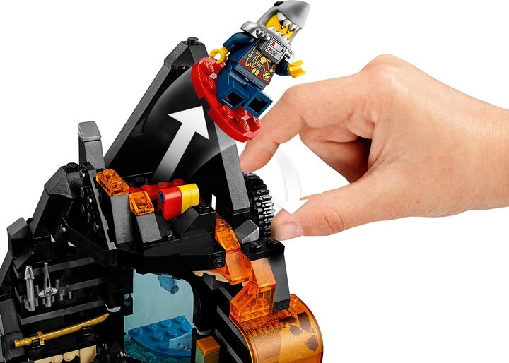 Actual product image LEGO Ninjago Garmadon's Volcano Lair (70631, LEGO Ninjago)