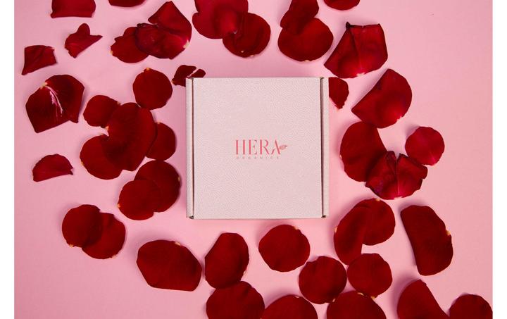 Actual product image Hera Organics Menstruationsschwämme (3 x, Large)