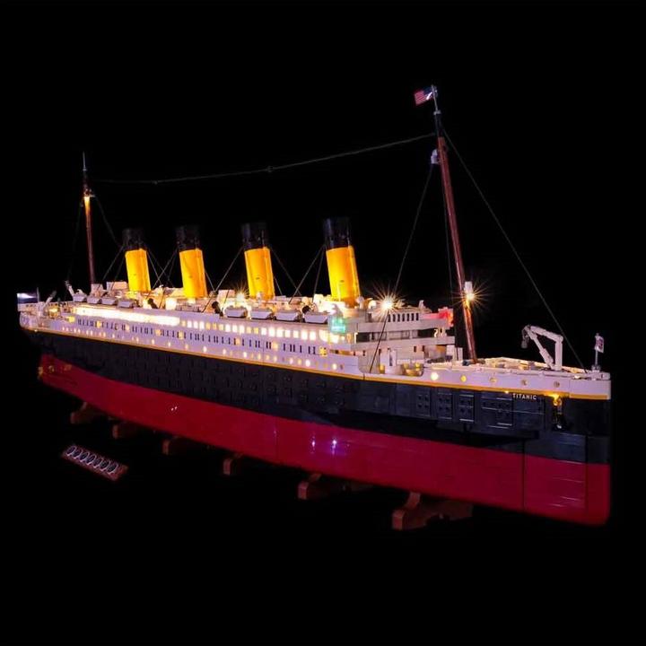 Actual product image Light my bricks LED light set for LEGO Titanic