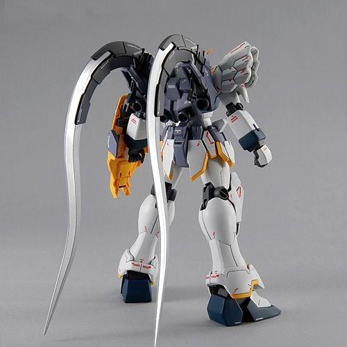 Actual product image Bandai MG 1/100 GUNDAM SANDROCK EW VER. BL
