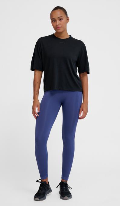 Actual product image hummel hmlMT VANJA BOXY SHORT T-SHIRT (M)