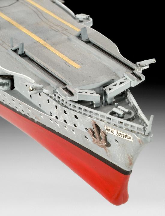 Produktbild Revell German Aircraft Carrier Graf Zeppelin