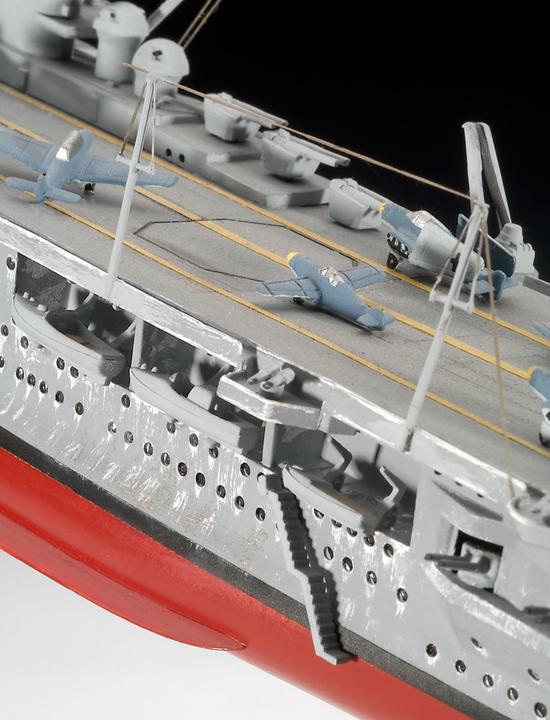 Produktbild Revell German Aircraft Carrier Graf Zeppelin