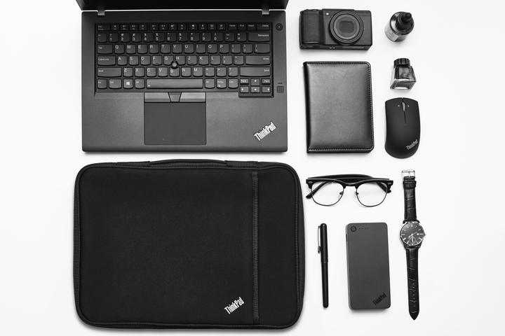 Immagine prodotto Lenovo Manicotto ThinkPad (13.30", Lenovo)