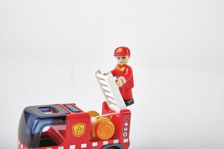 Produktbild Hape Feuerwehrauto mit Sirene