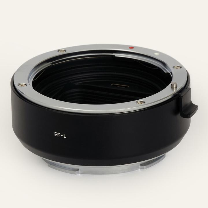 Produktbild Urth Electronic Lens Mount Adapter EOS Leica L