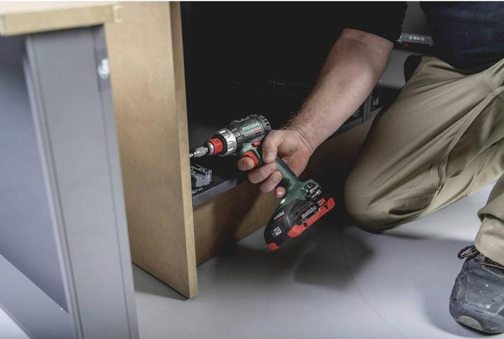 Image du produit Metabo SB 18 L BL Q 613158500 Visseuse à choc sans fil 65 Nm 18 V Nombre de pièces fournies (Fonctionnement sur batterie)