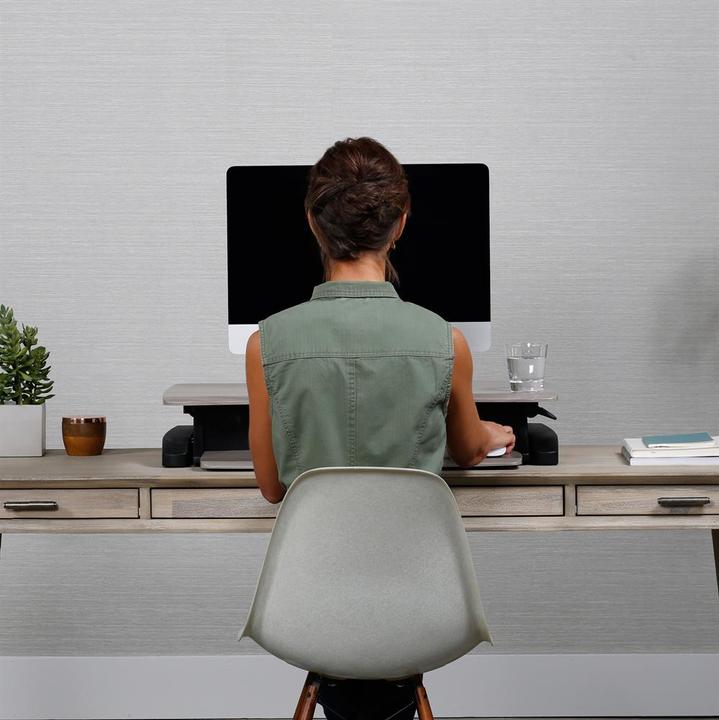 Produktbild Ergotron WorkFit Steh-Sitz Arbeitsplatz