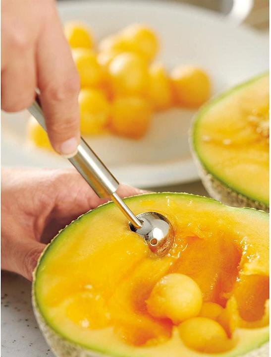 Produktbild WMF Melonenausstecher Kugelausstecher mit Ablaufloch 15cm Profi Plus Edelstahl
