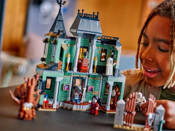 Produktbild LEGO Geisterhaus (31167, LEGO Creator Expert)
