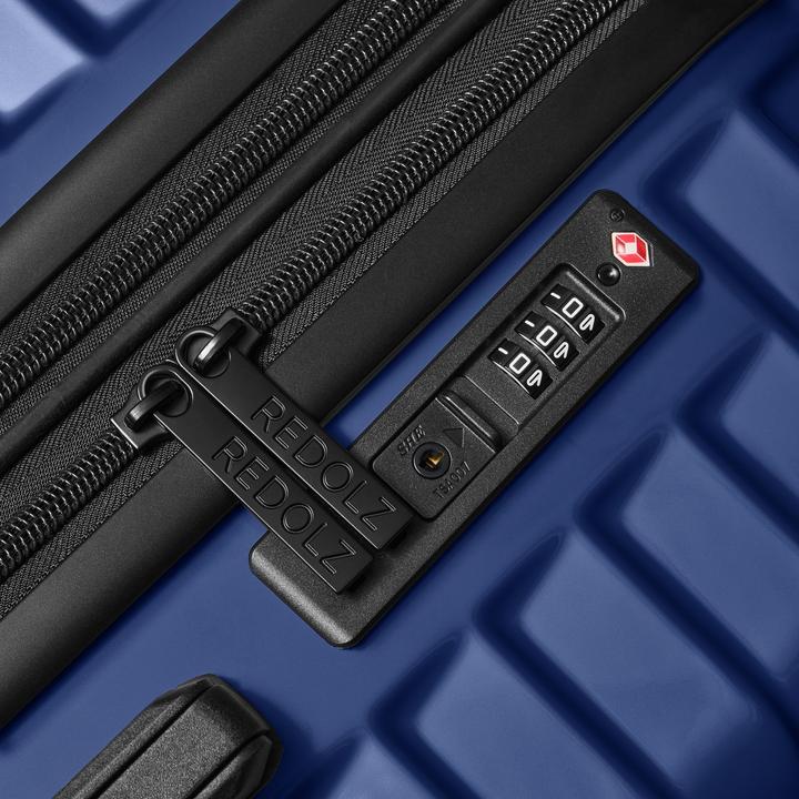 Actual product image Redolz Essentials 18 4-wheel suitcase set 3-piece with stretch fold (120 l, XL (from 140l))