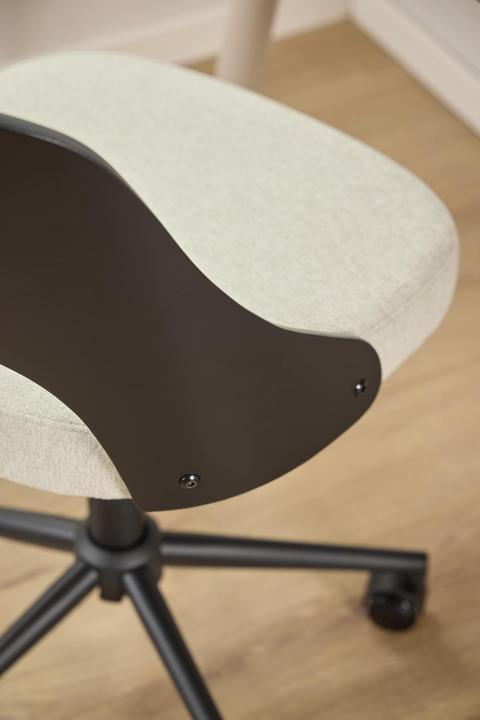 Actual product image Mid.You Lucy