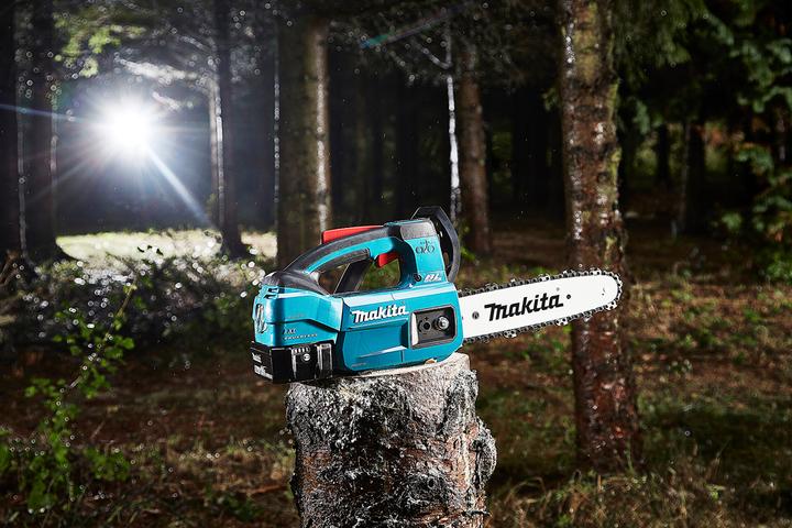 Image du produit Makita DUC254Z (Tronçonneuse à batterie)