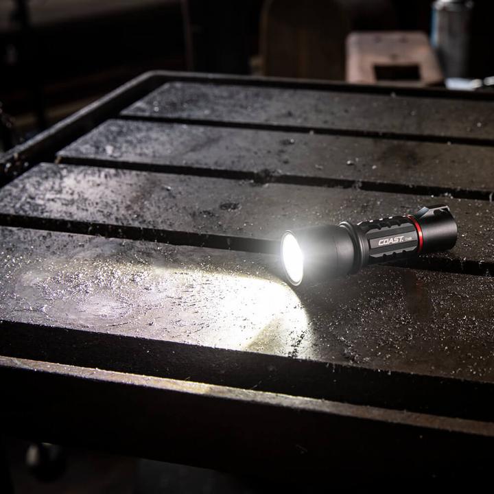 Actual product image Coast XP6R rechargeable hand lamp 400 lumens - packaging unit (9 cm, 400 lm)