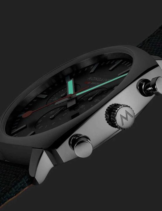Produktbild Mondaine Grand Cushion (Chronograph, 41 mm)