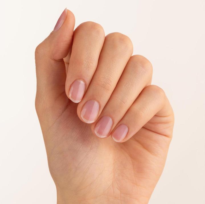 Produktbild essence The grownglow nail care polish 8 ml (8 ml)