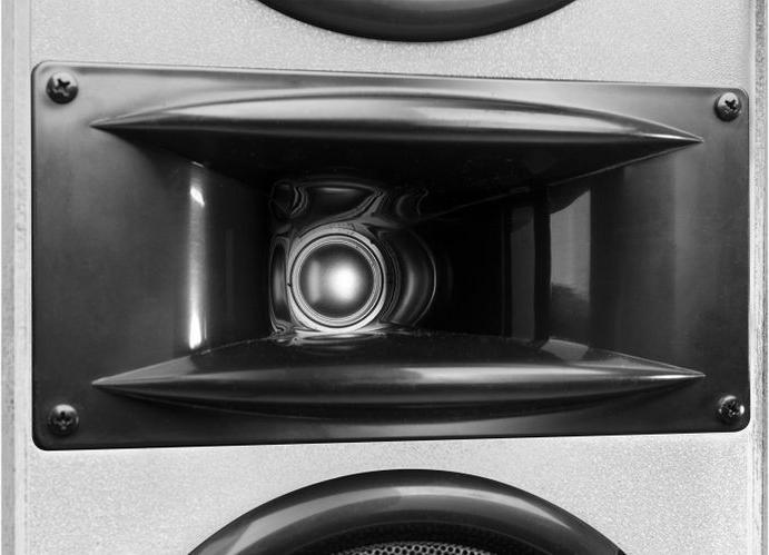 Actual product image Fenton Floorstanding Loudspeaker Pair SHF700W White, Detail colour: White (1 pair, 200 W)
