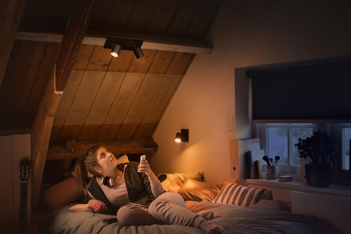Actual product image Philips Hue Runner Base BT (700 lm, GU10)